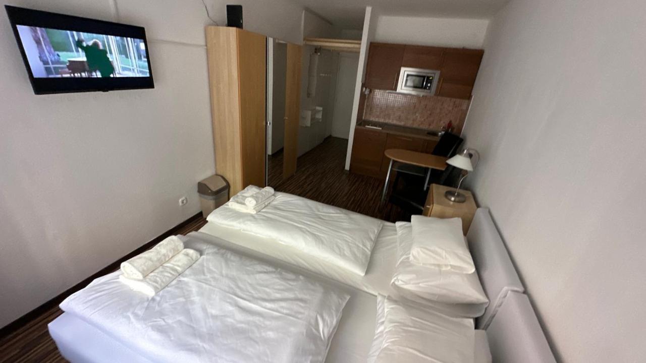H1 Apartmanok Budapeste Exterior foto