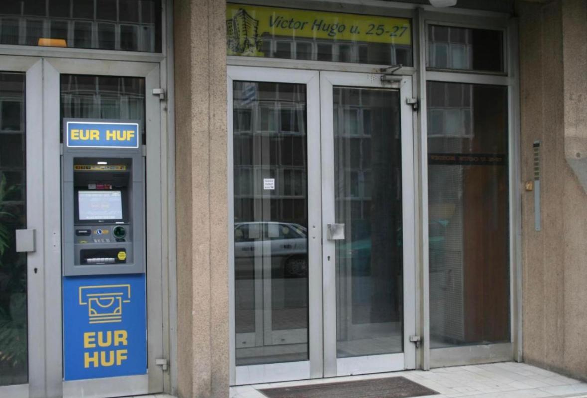 H1 Apartmanok Budapeste Exterior foto